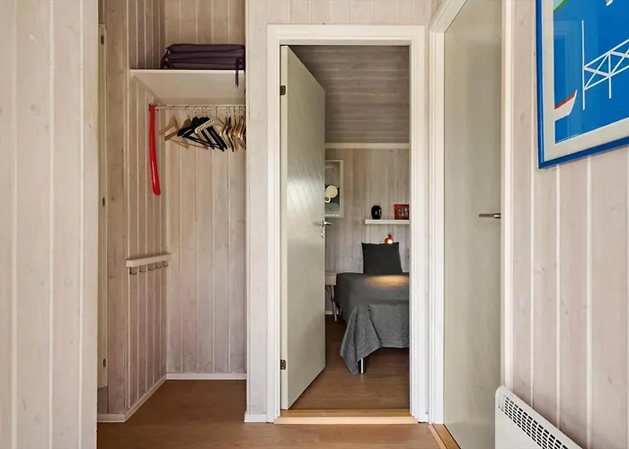 2234-ringkobing-lyngdraget-4 بيت للعطل *